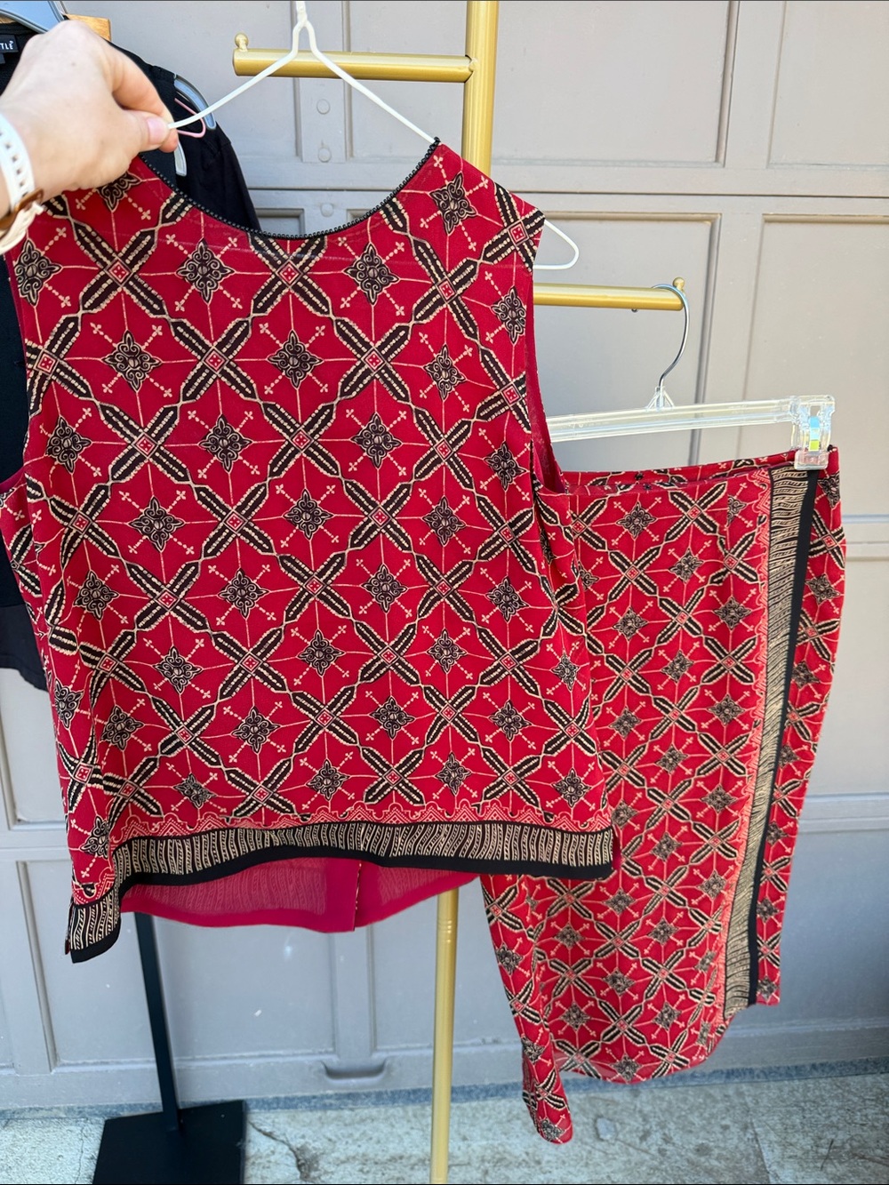 Dana Buchman Red Printed Skirt Set